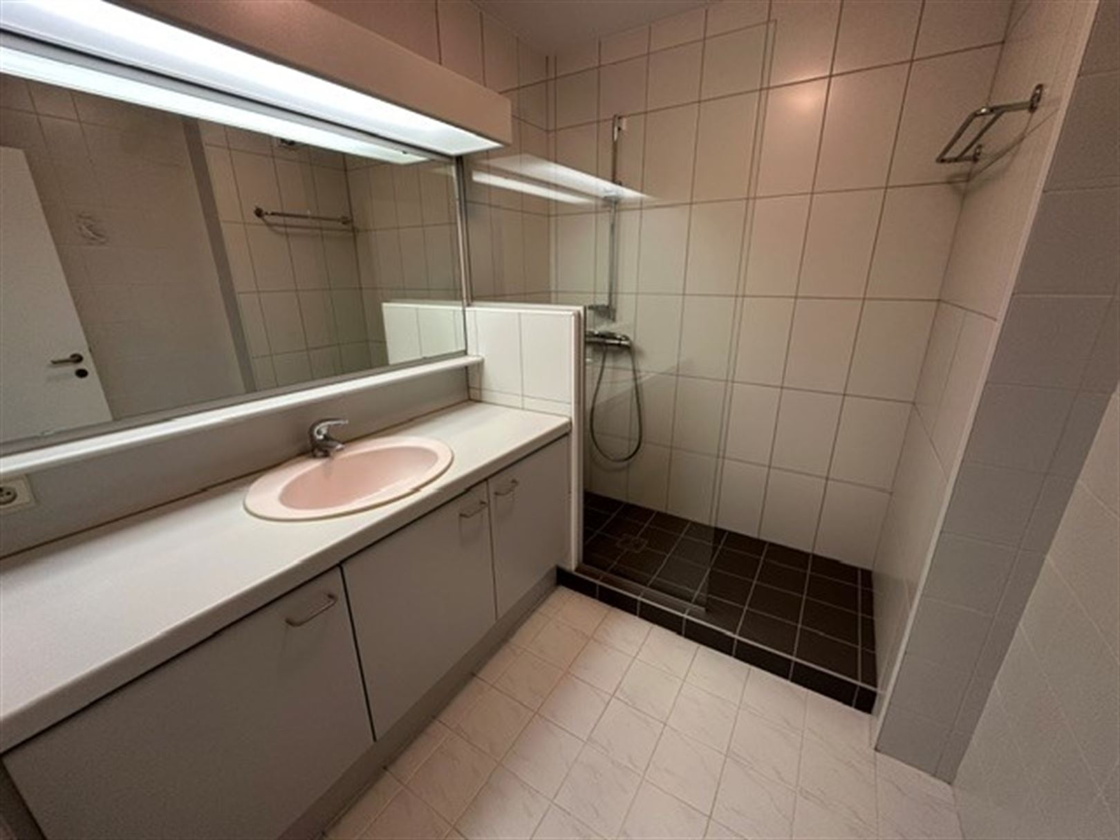 Apartment for rent in Schelle with 2 bedrooms - photo 5