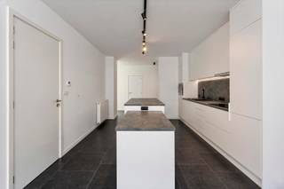 Instapklaar appartement met o.a. een bewoonbare oppervlakte van 80,50 m², 2 slaapkamers en aangename zuid georiënteerde tuin met terras...