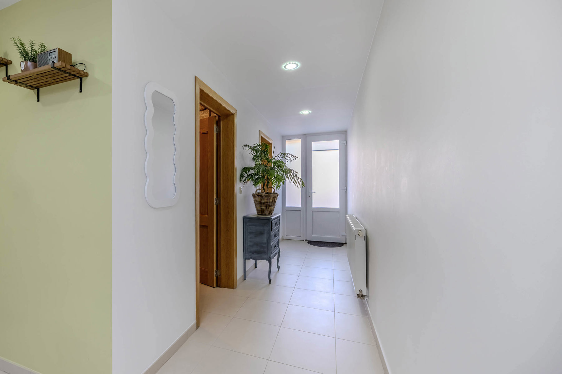 Gerenoveerde woning met 2 slpk, terras met tuin en bijgebouw - foto 5