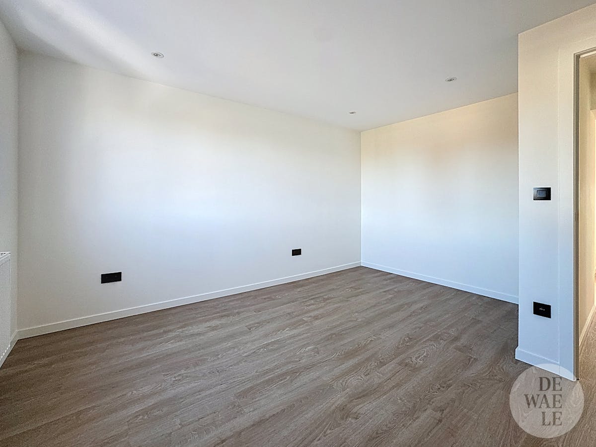 Hoogwaardig gerenoveerd woning voorzien van 2 slaapkamers. - foto 2