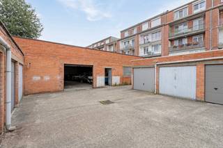 Ben jij op zoek naar een grote, polyvalente ruimte als werkplaats, voor stockage of om simpelweg je hobby uit te oefenen? Dan is dit magazijn...