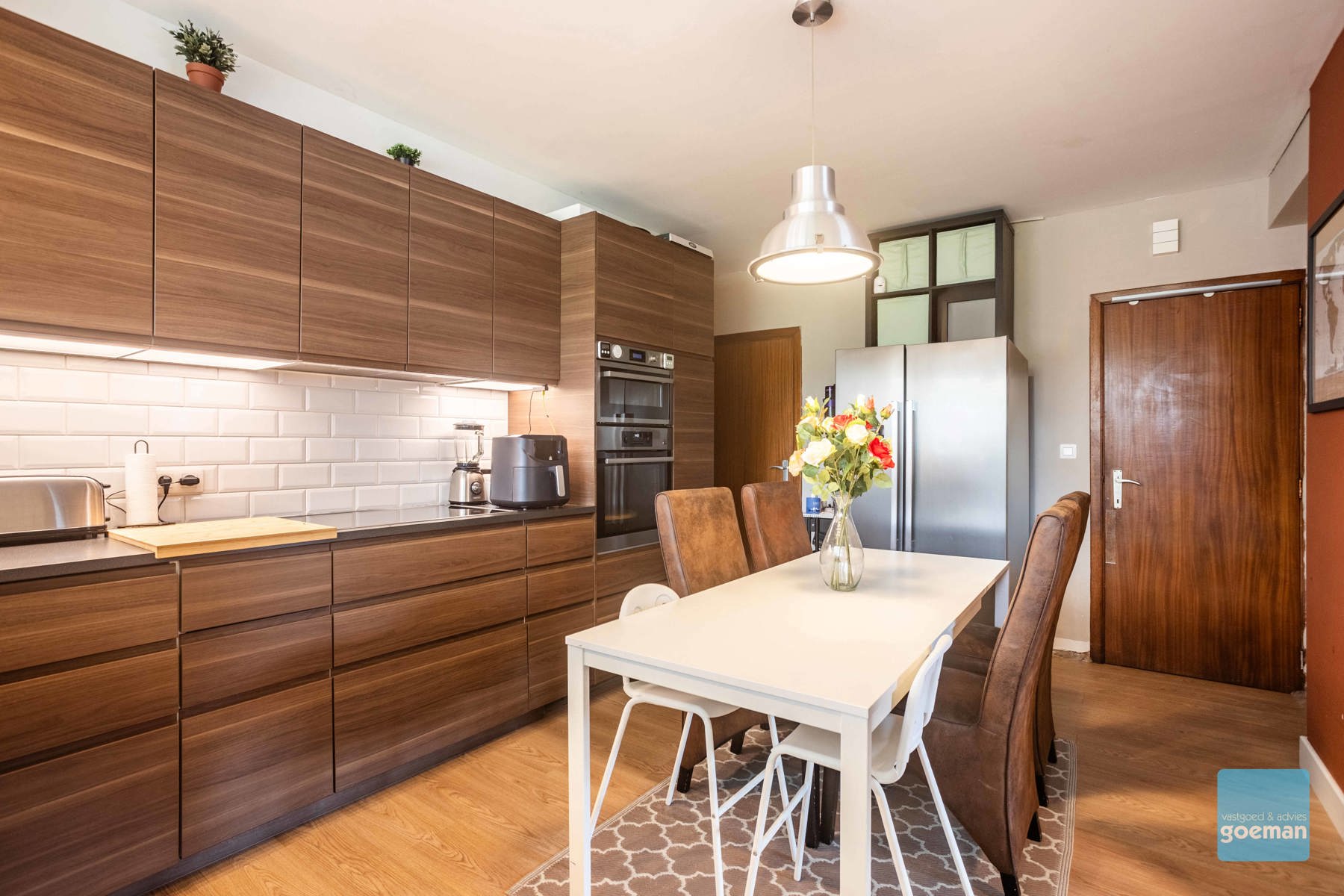 Instapklaar huis te koop in Herzele met 4 slaapkamers. - foto 4