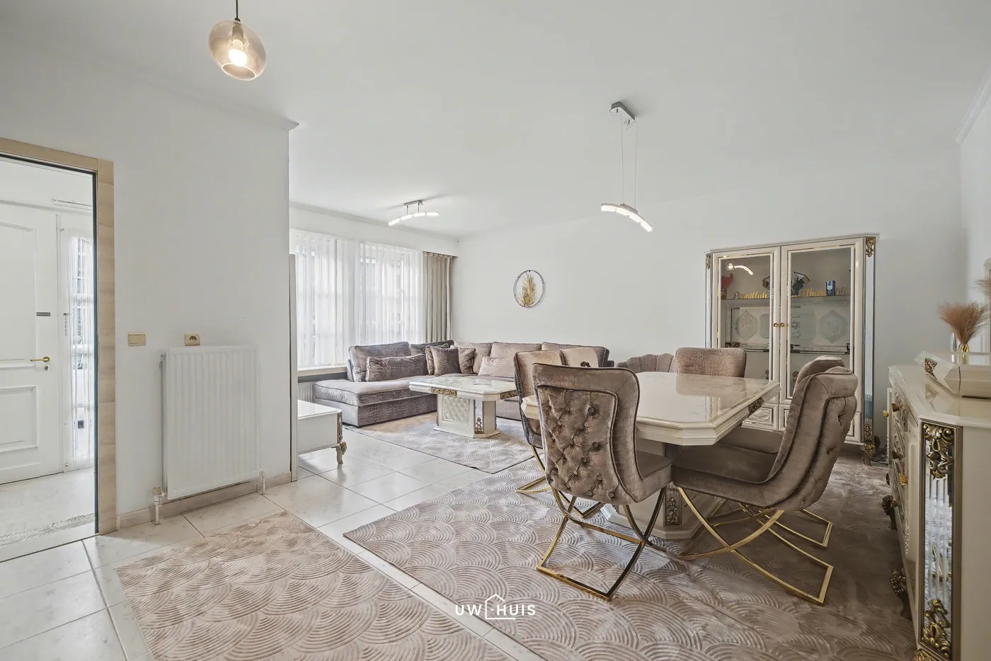 Gerenoveerde woning met 4 slaapkamers en dakterras in centrum Beveren - foto 3