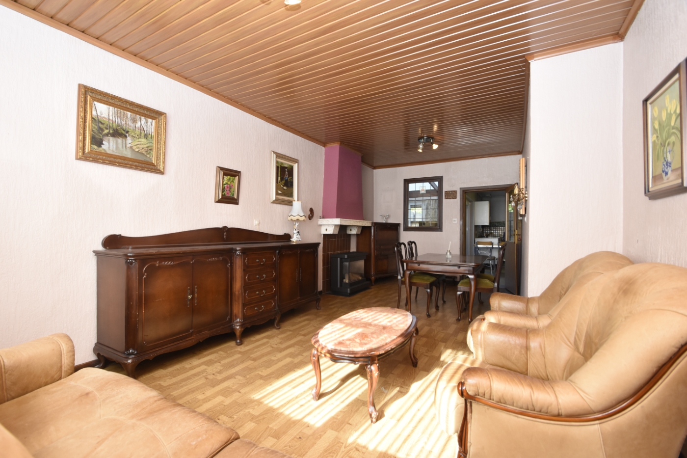 Te renoveren gezinswoning met grote tuin en achteruitweg in hartje Kruibeke - foto 5