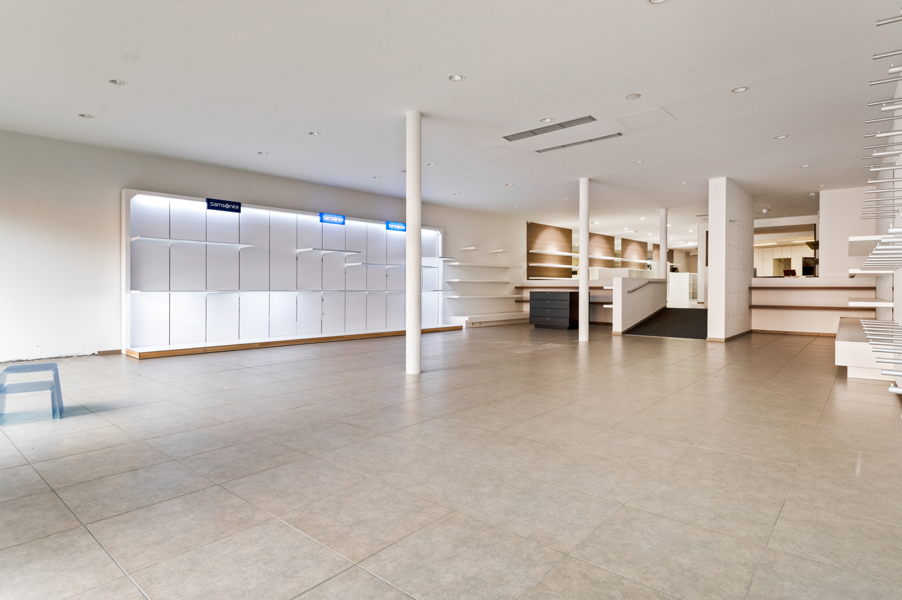 Ruim handelspand gelegen in het centrum van Herentals. - foto 5