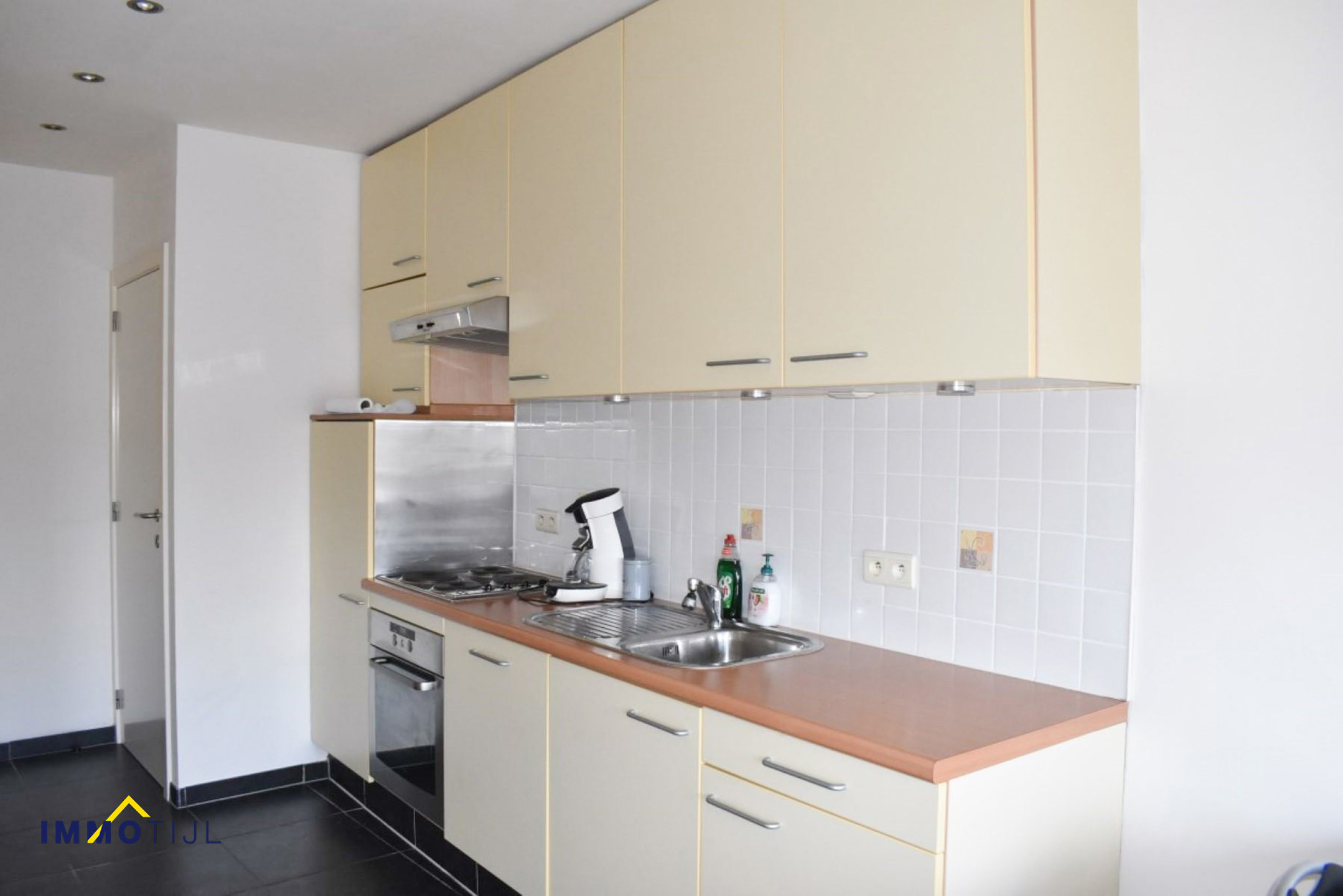 Modern dakappartement te centrum Erembodegem! - foto 4