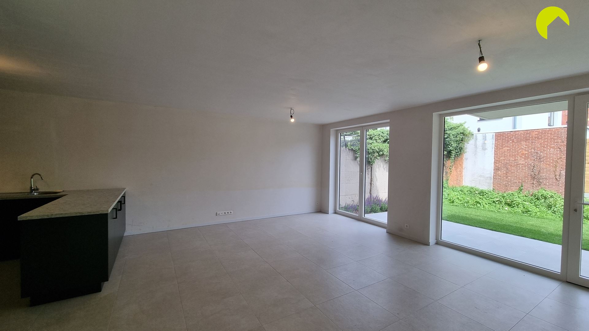 Gelijkvloers appartement met tuin, 2slk en parking - foto 4