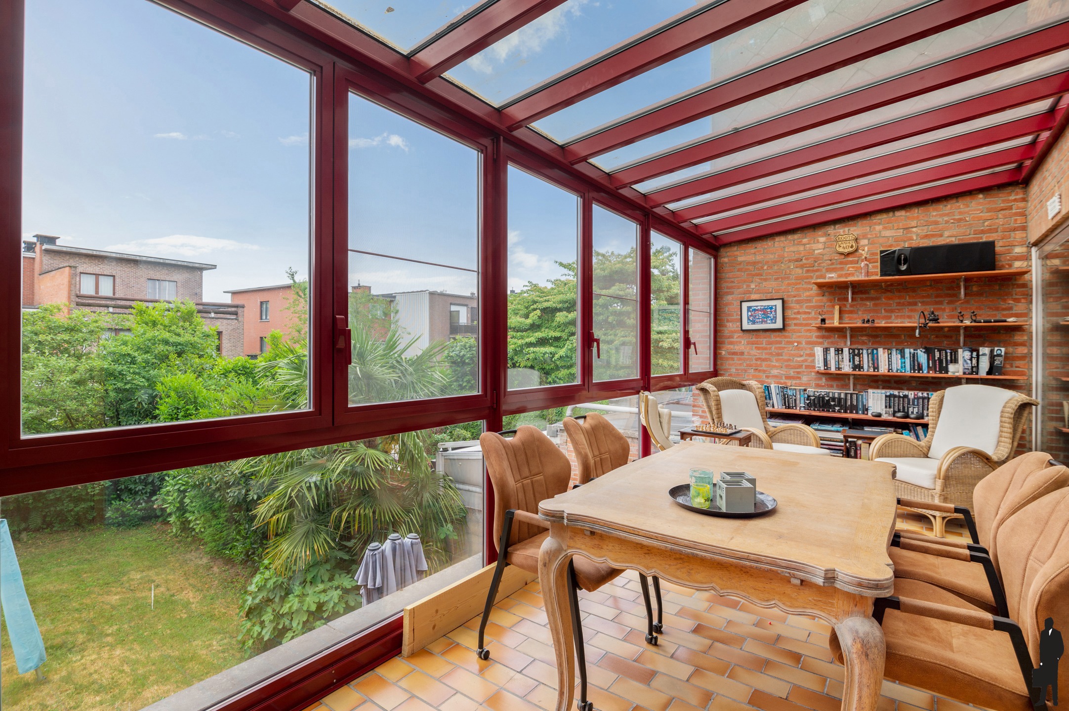 Welgelegen zeer energiezuinige woning met 5 slpks en Z-tuin - foto 4