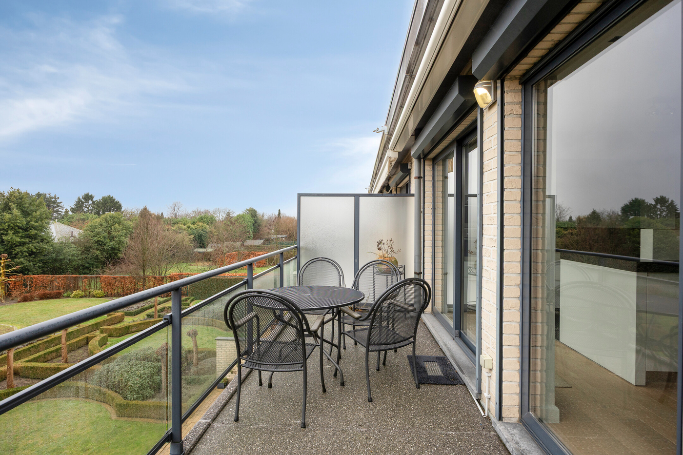 Instapklaar duplexappartement met hoogwaardige afwerking en topligging - foto 4