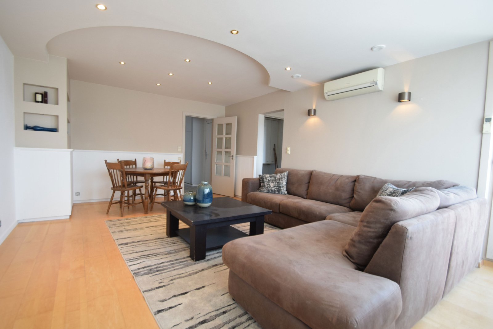 Appartement met 2 slpk, gelegen in centrum Roeselare - foto 5