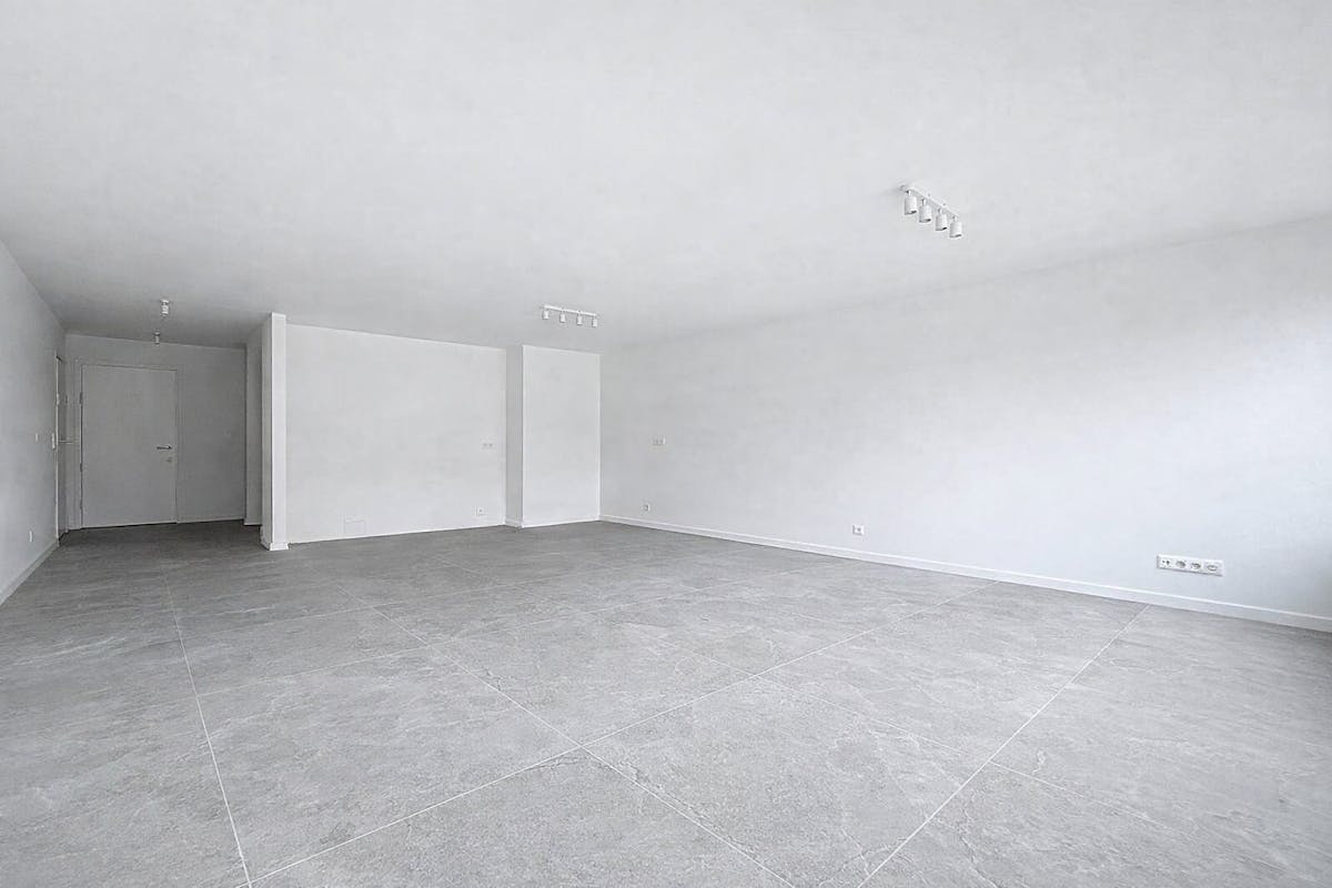 Vernieuwd appartement met 2 slaapkamers te huur in Borgerhout! - foto 3