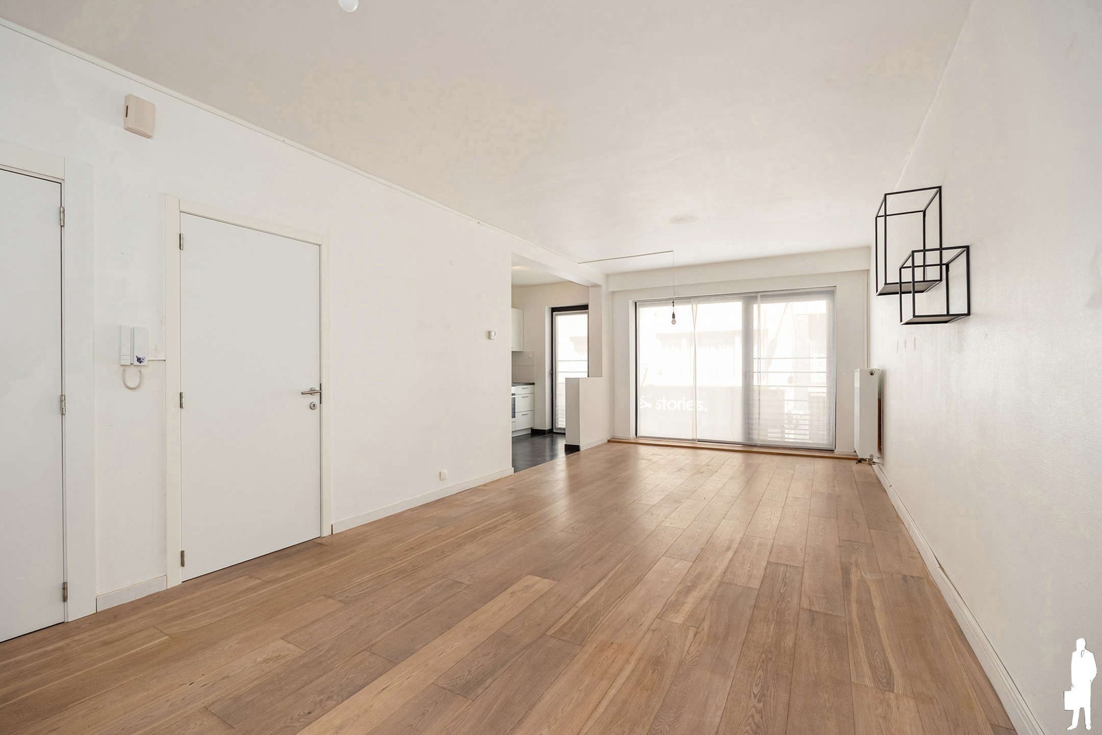 Gerenoveerd 1-slpkappartement met terras in hartje Beveren - foto 4