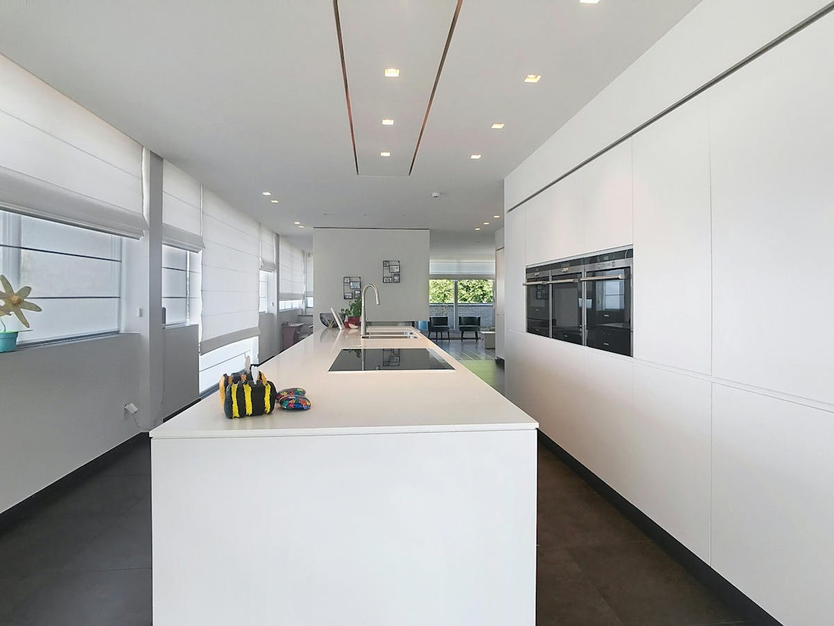 Maison unique de 4 chambres avec terrasse spacieuse à Pittem - photo 4