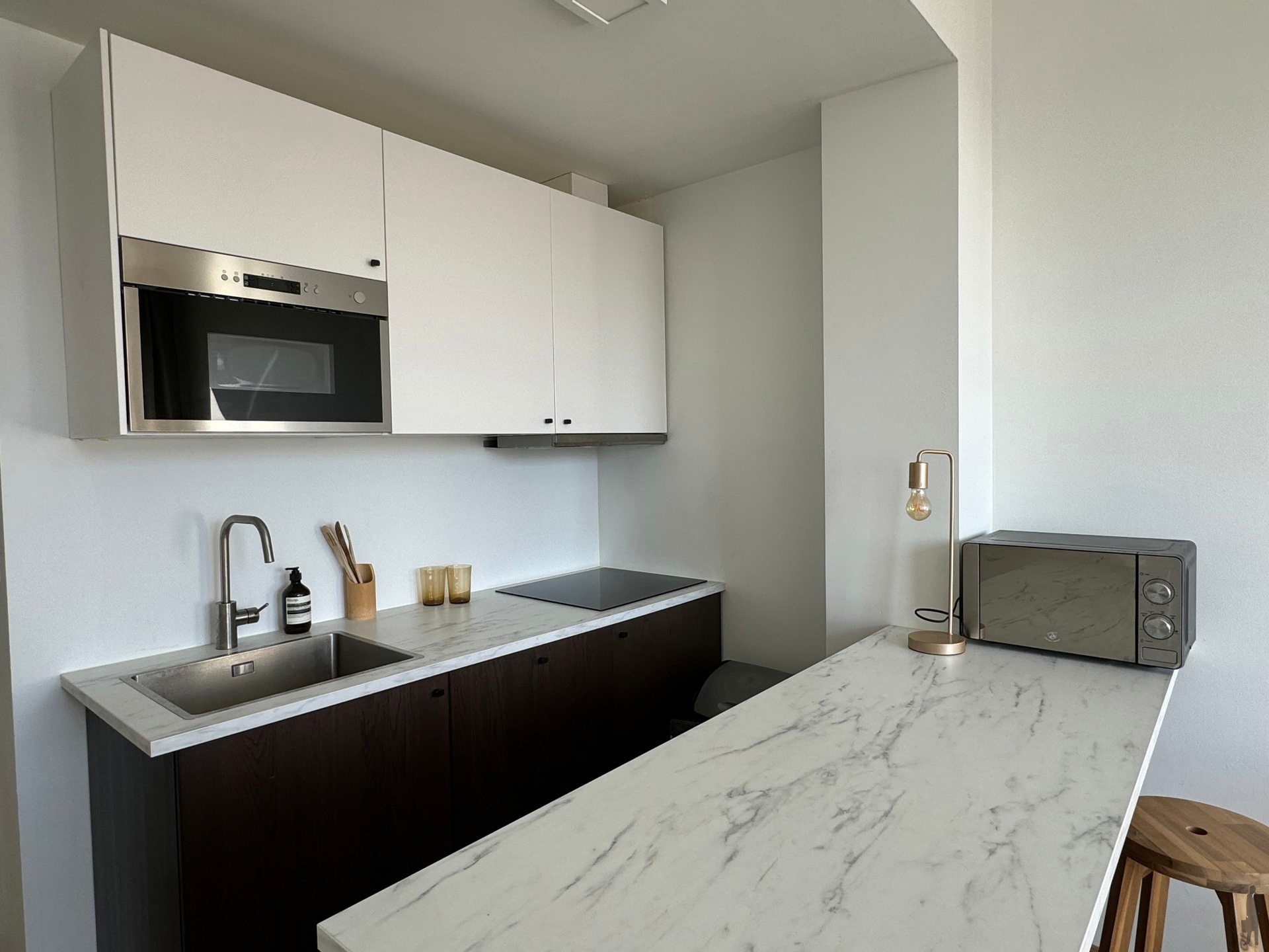 Gezellig, gemeubeld appartement met 1 slaapkamer in hartje Antwerpen! - foto 5