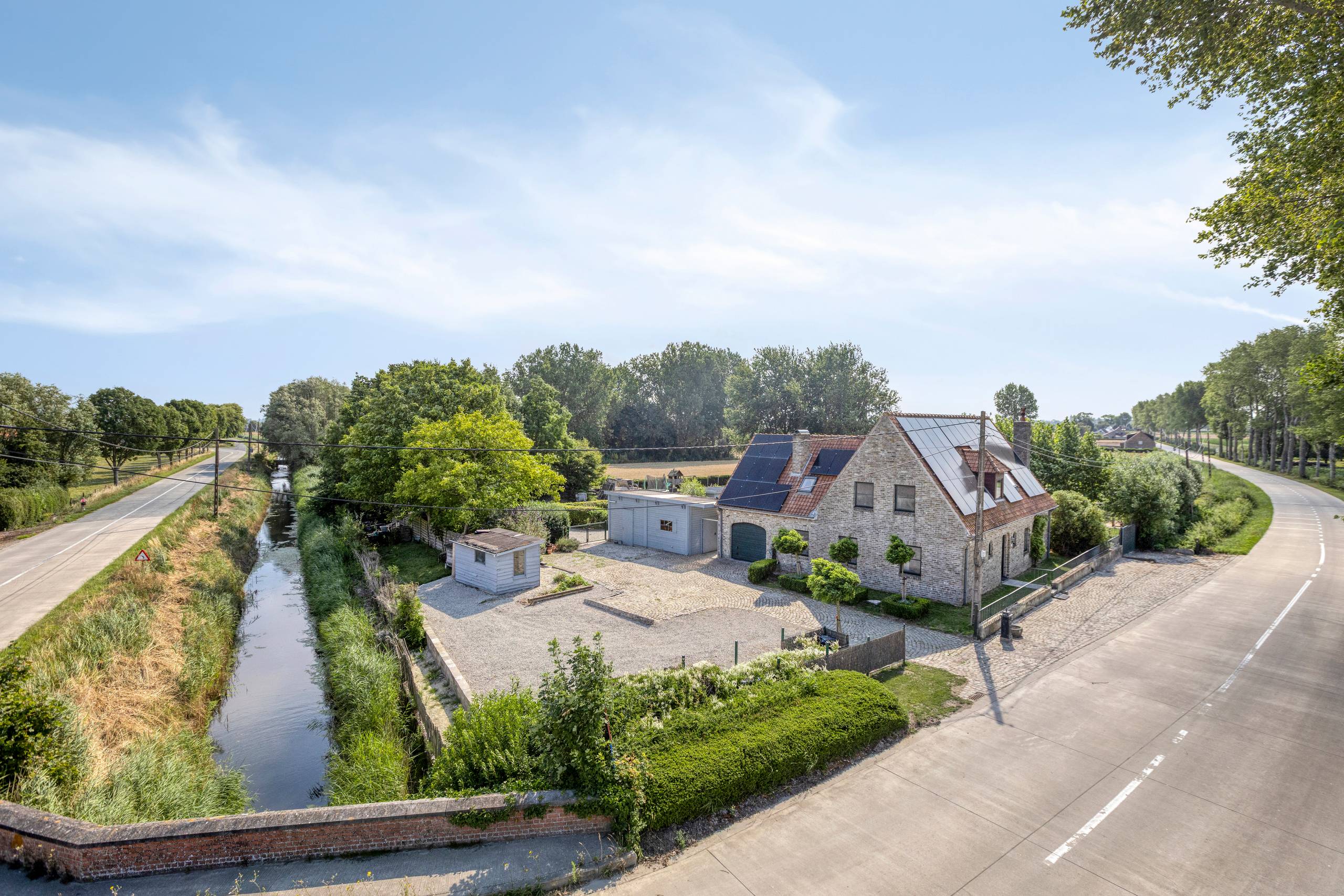 House for sale in Veurne with 6 bedrooms - photo 1