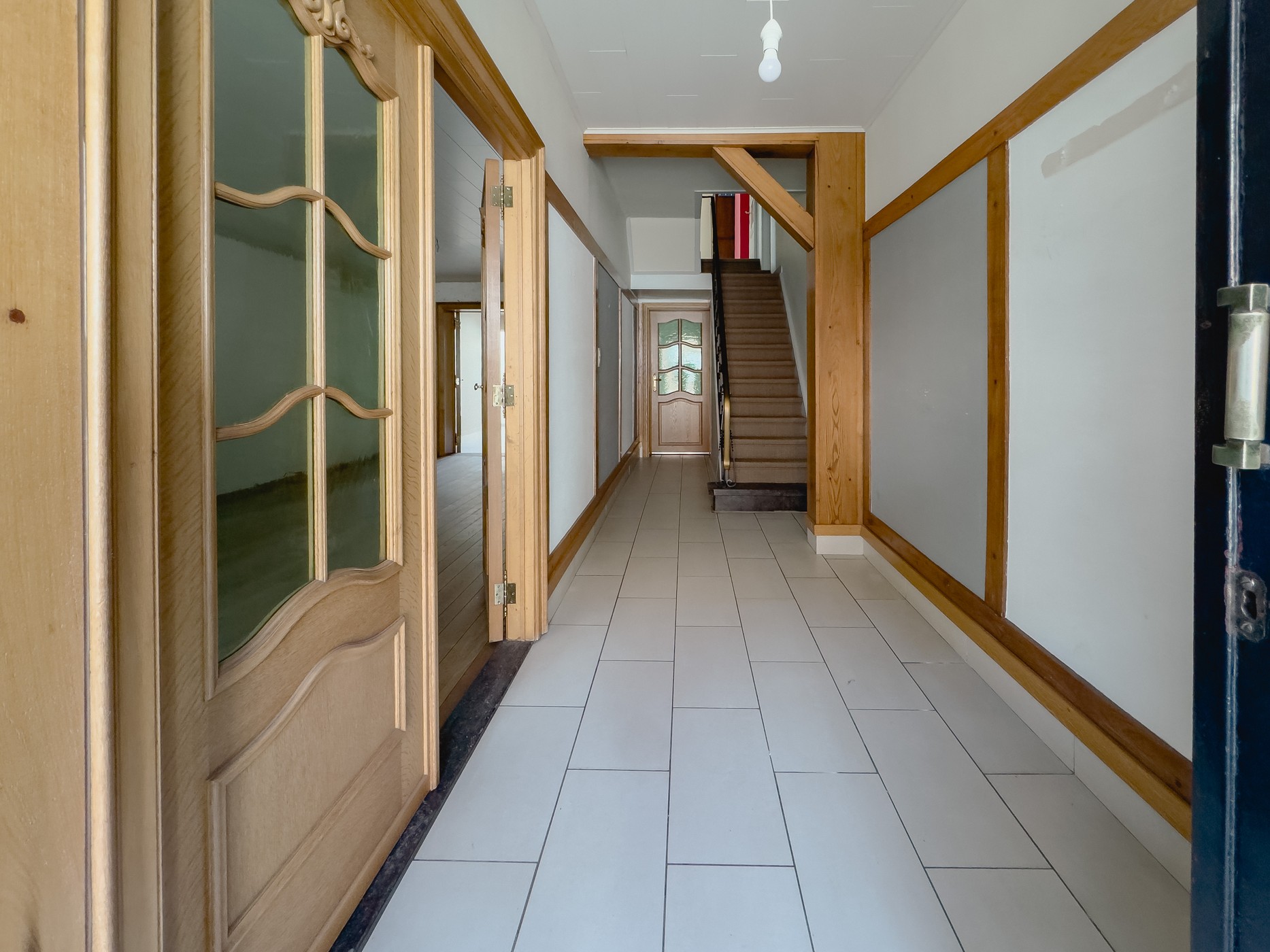 Sfeervolle gezinswoning met zonnige tuin in Lokeren - foto 2