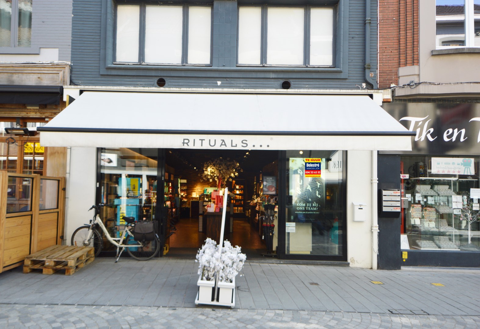 Commercial à louer à Hal - photo 1