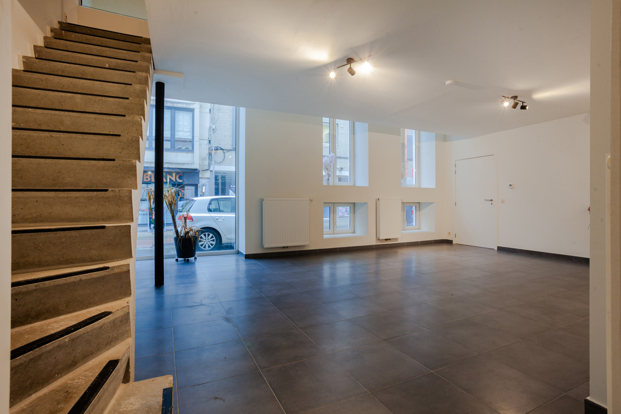 Strategisch gelegen duplex handelsruimte - foto 5