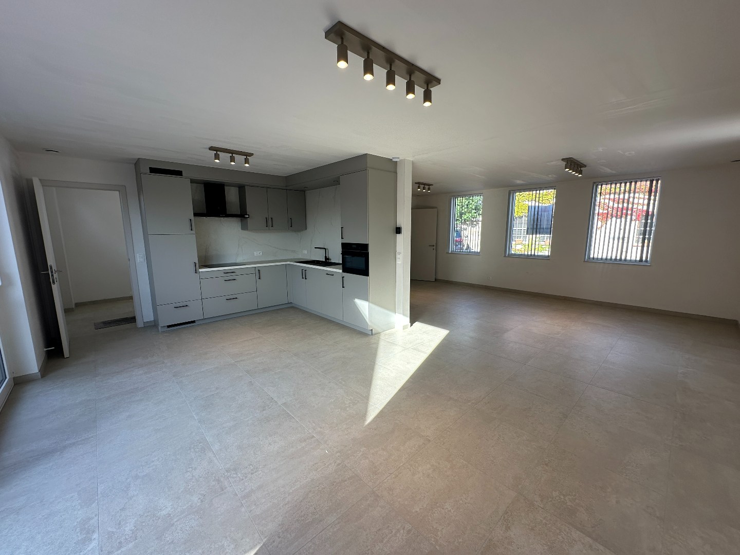 Maison à louer à Torhout avec 3 chambres - photo 4