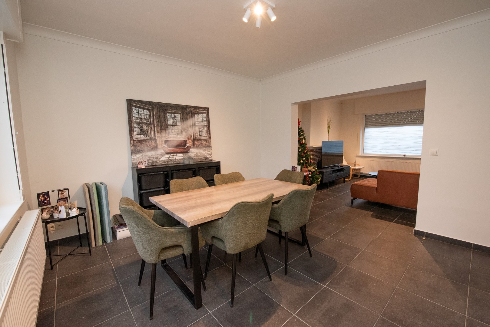 Volledig instapklare woning met 3 slaapkamers en ruime tuin in Zulte - foto 4