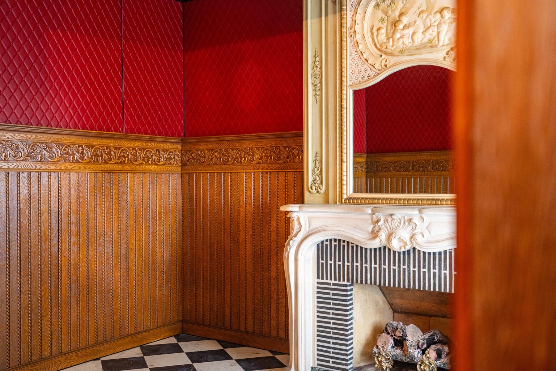 TE RENOVEREN RIJWONING MET TUIN EN GARAGEBOXEN - foto 3