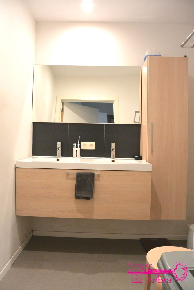 Appartement te huur in Kortrijk met 2 slaapkamers - foto 5