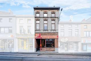 House for sale in Courcelles