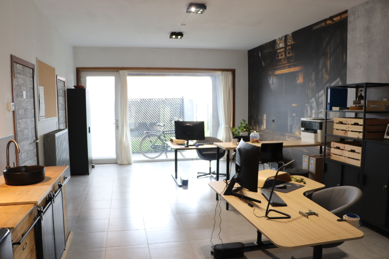 Handelspand 52m2 met garage & 2 autostaanplaatsen - foto 5