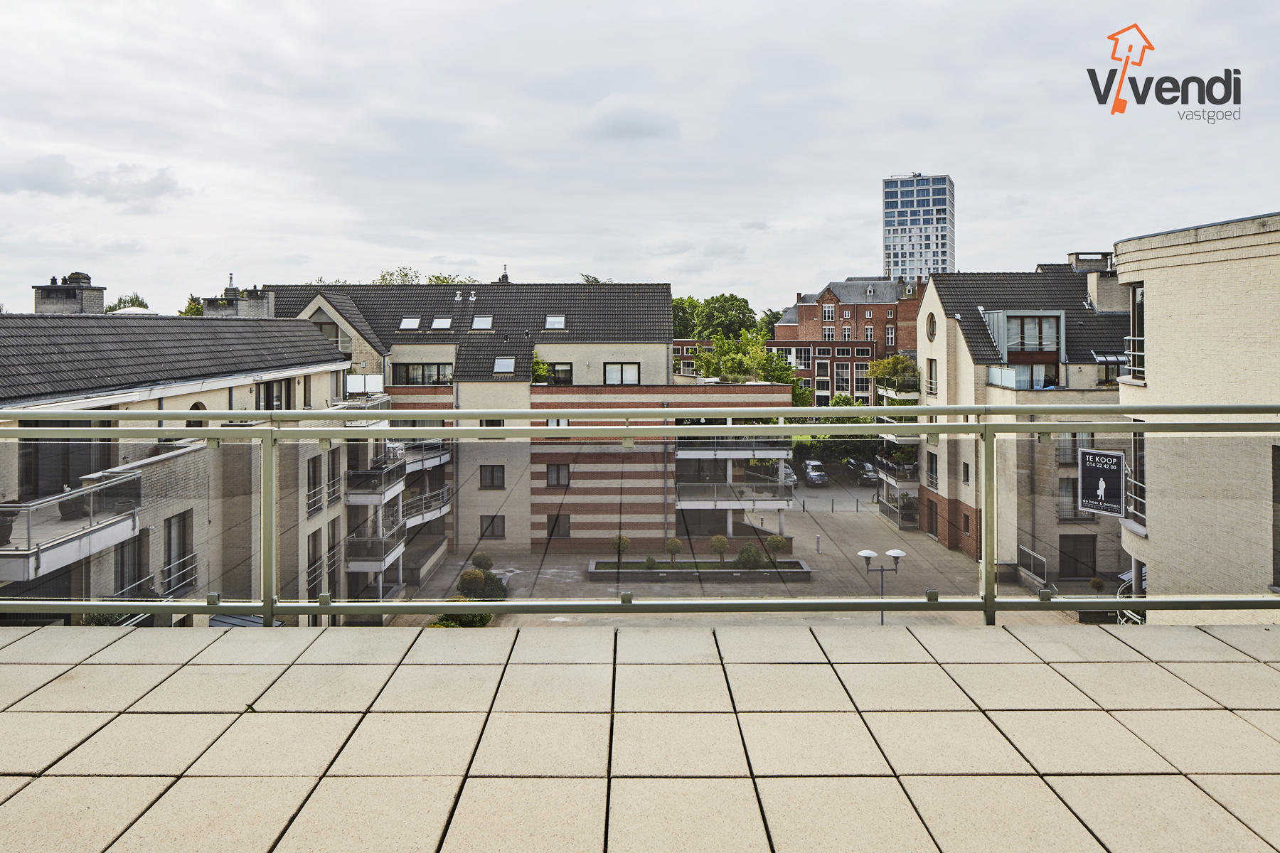 Luxe Penthouse van ca. 185 m² – Volledig gerenoveerd in 2024 - foto 2
