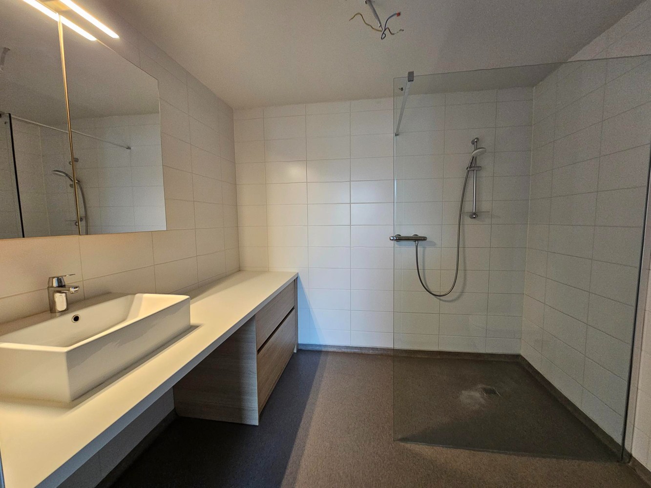 Comfortabel appartement met 2 terrassen, op de bovenste verdieping van residentie De Mispelaer. - foto 5