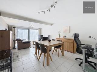 Dit prima onderhouden appartement op de derde verdieping, is perfect gelegen nabij het centrum en het station én met vlotte bereikbaarheid naar...