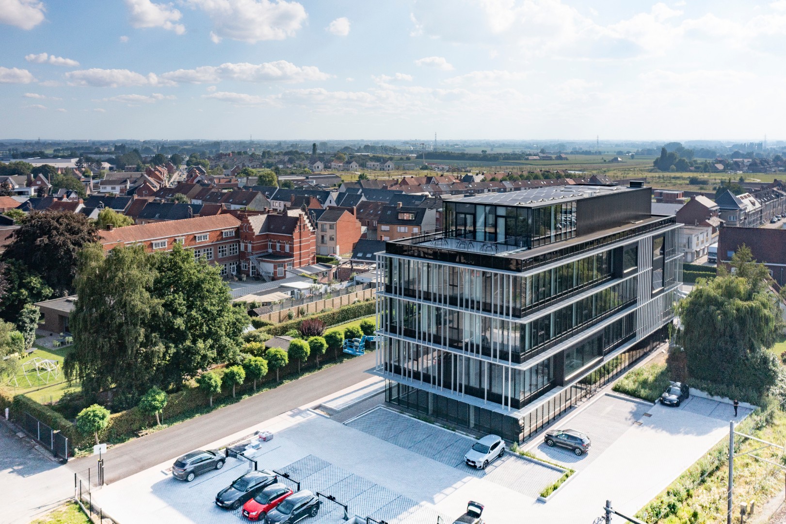 Kantoren op uiterst centrale ligging in Tielt - foto 1