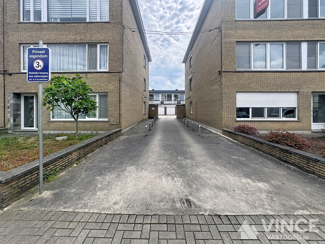 Garagebox te koop – Inrit naast Gemzenstraat 39 - foto 5