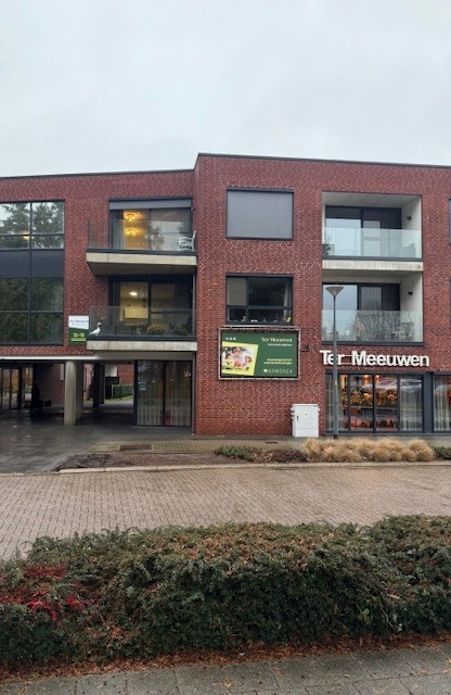 Comfortabel en zorgeloos wonen in het centrum van Meeuwen - foto 2
