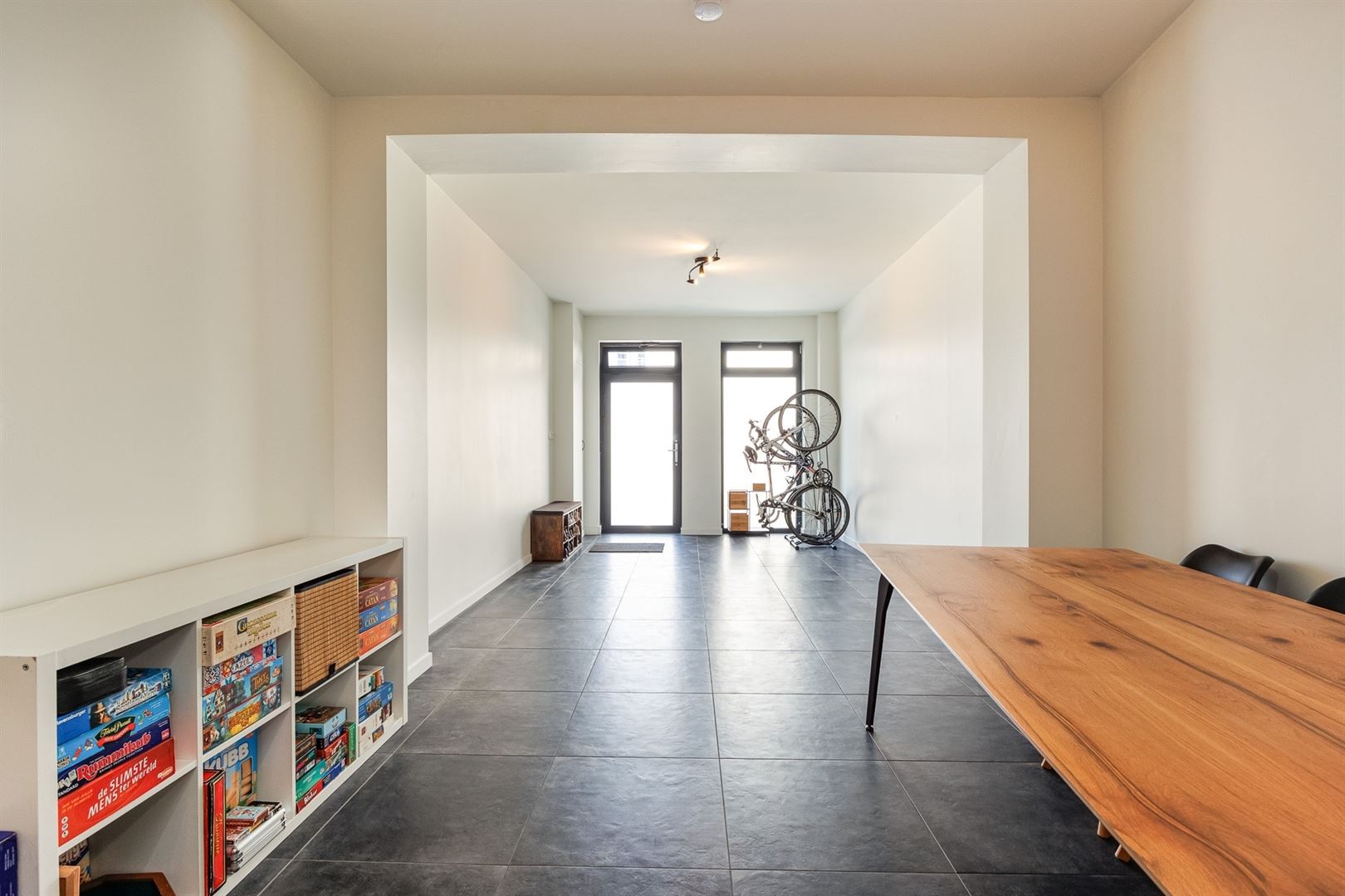 CHARMANTE STADSWONING 158M² MET MOG. GROOT TERRAS - foto 4