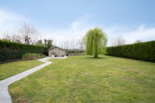 Kom en ontdek dit huis tijdens de Pre-sale zaterdag 25/04 van 9u tot 10u30, maak nu je afspraak!Ontdek dit alleenstaand huis met 4 kamers op...