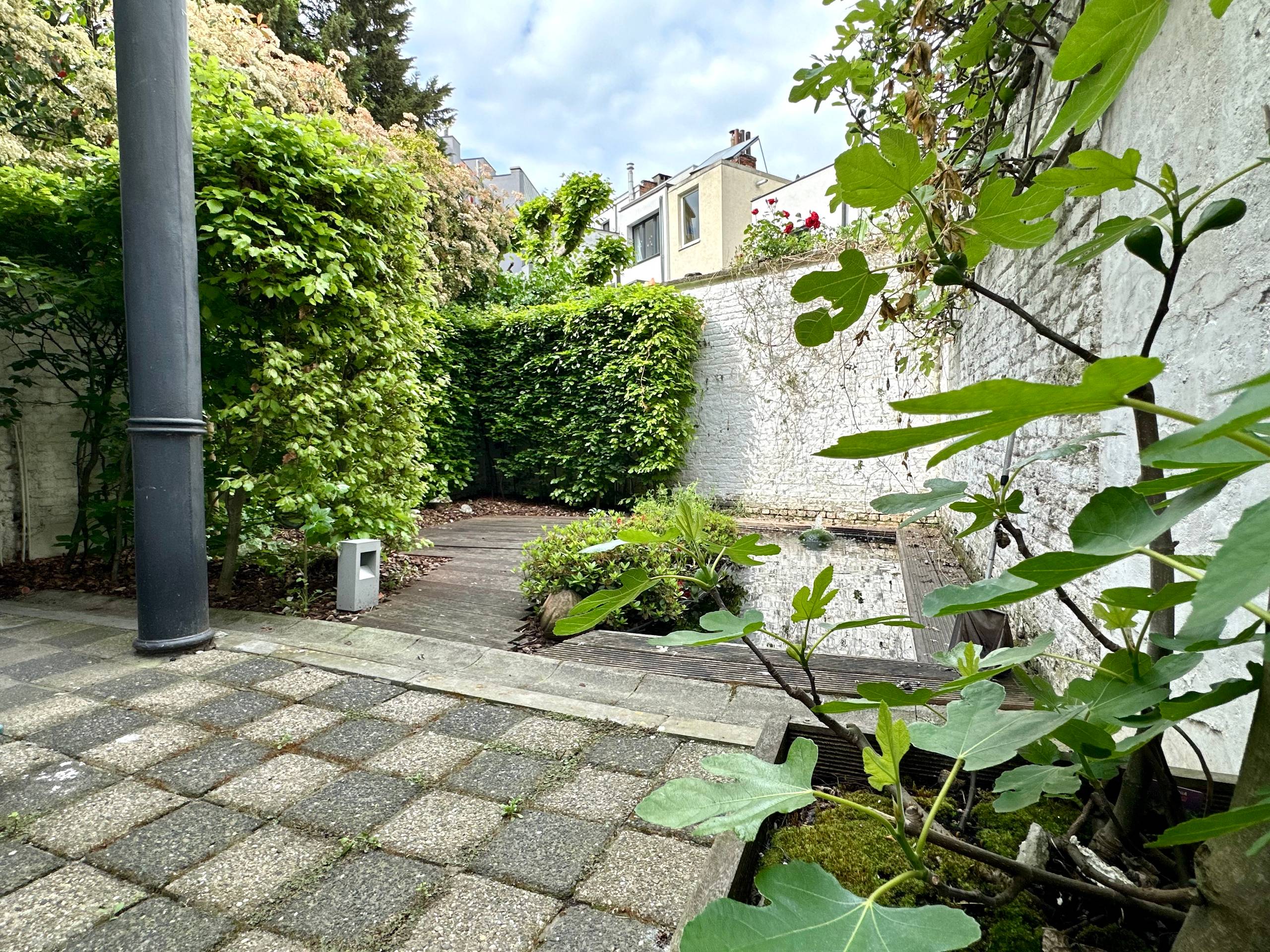 Huis te koop in Antwerpen met 6 slaapkamers - foto 4