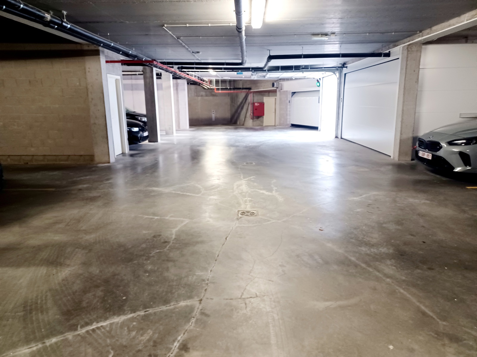 staplaats in ondergrondse garage te centrum Welle - foto 2