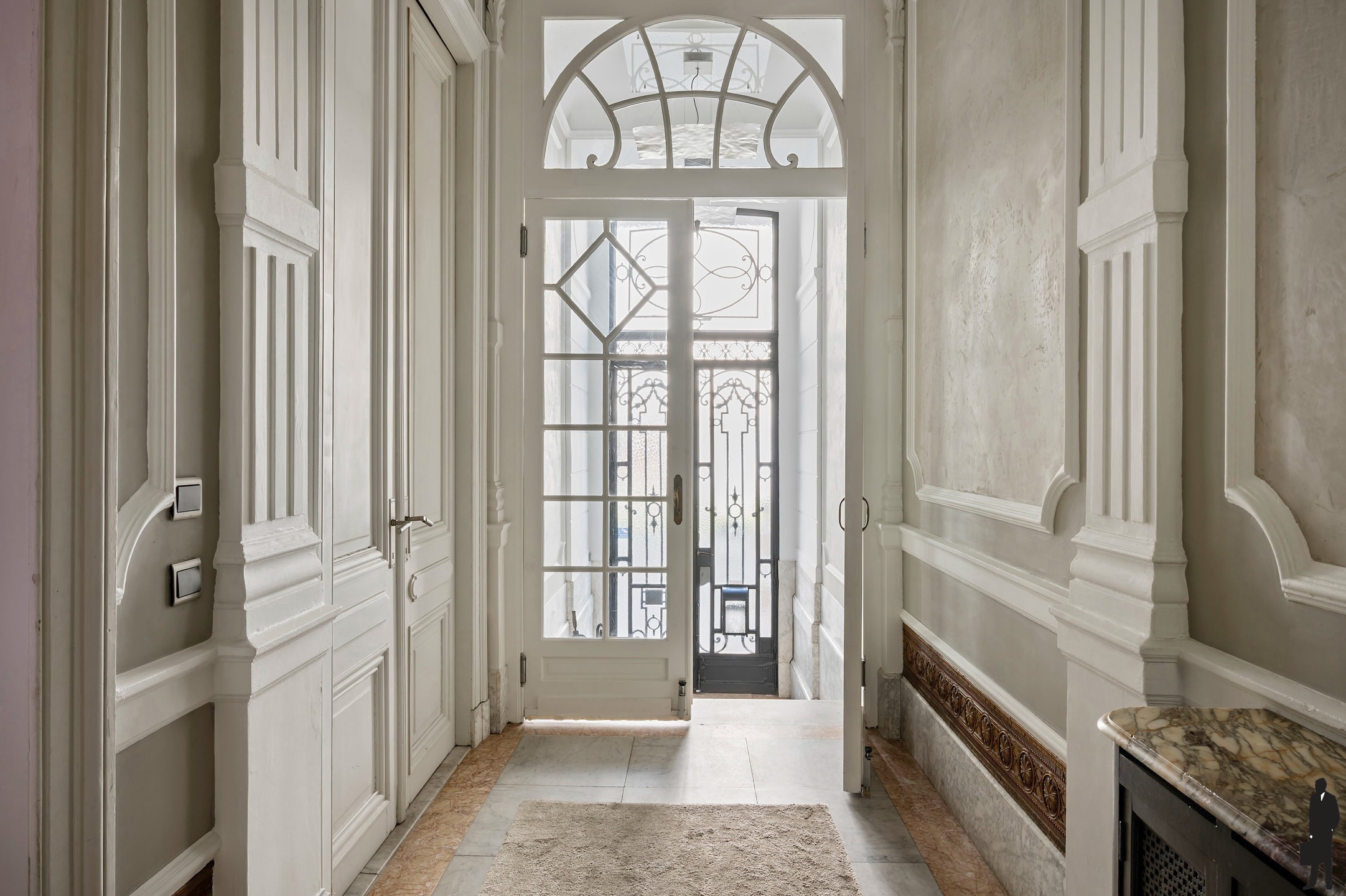 Statige meesterwoning met grandeur, 6 slaapkamers en zonnige tuin - foto 4