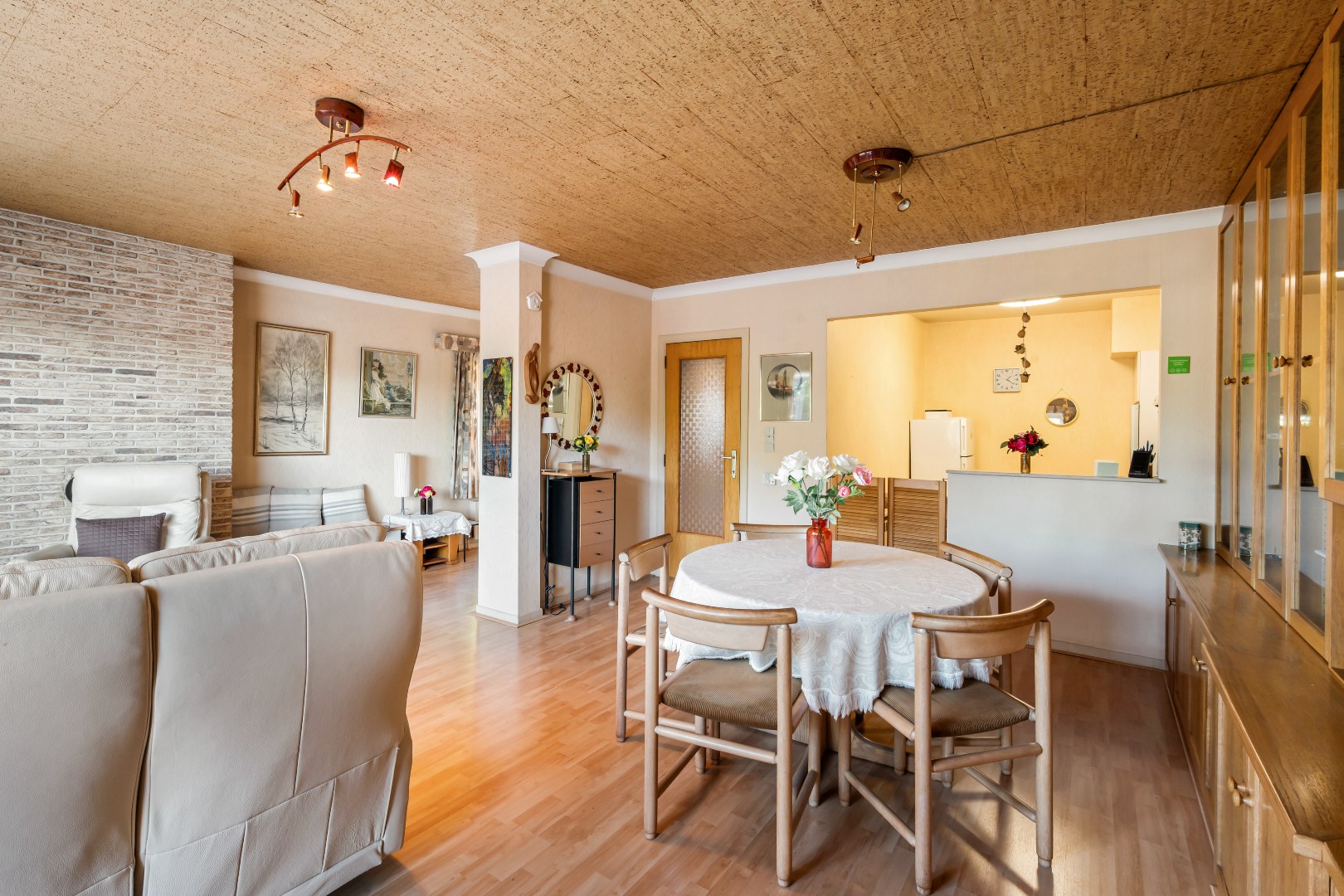 Apartment for sale in Sint-Niklaas with 2 bedrooms - photo 5