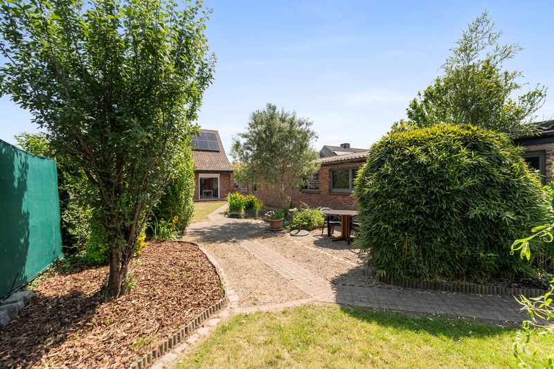 Instapklare gezinswoning met 4 slaapkamers en dubbele garage - foto 5