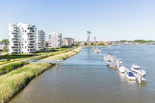 <strong>Binnen deze residentie is er nog 1 parkeerplaats te koop.</strong><span> Interesse? Contacteer ons voor meer info.</span>