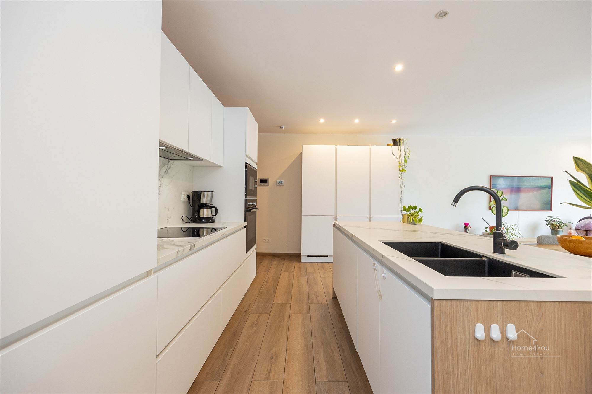Prachtige Instapklare woning, A label, 4 slaapk+ bureel - foto 4