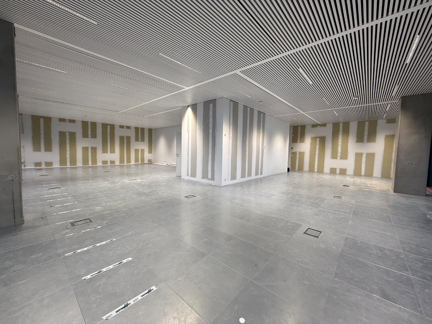 Kantoorruimtes in Westwing Tower Roeselare! - foto 4