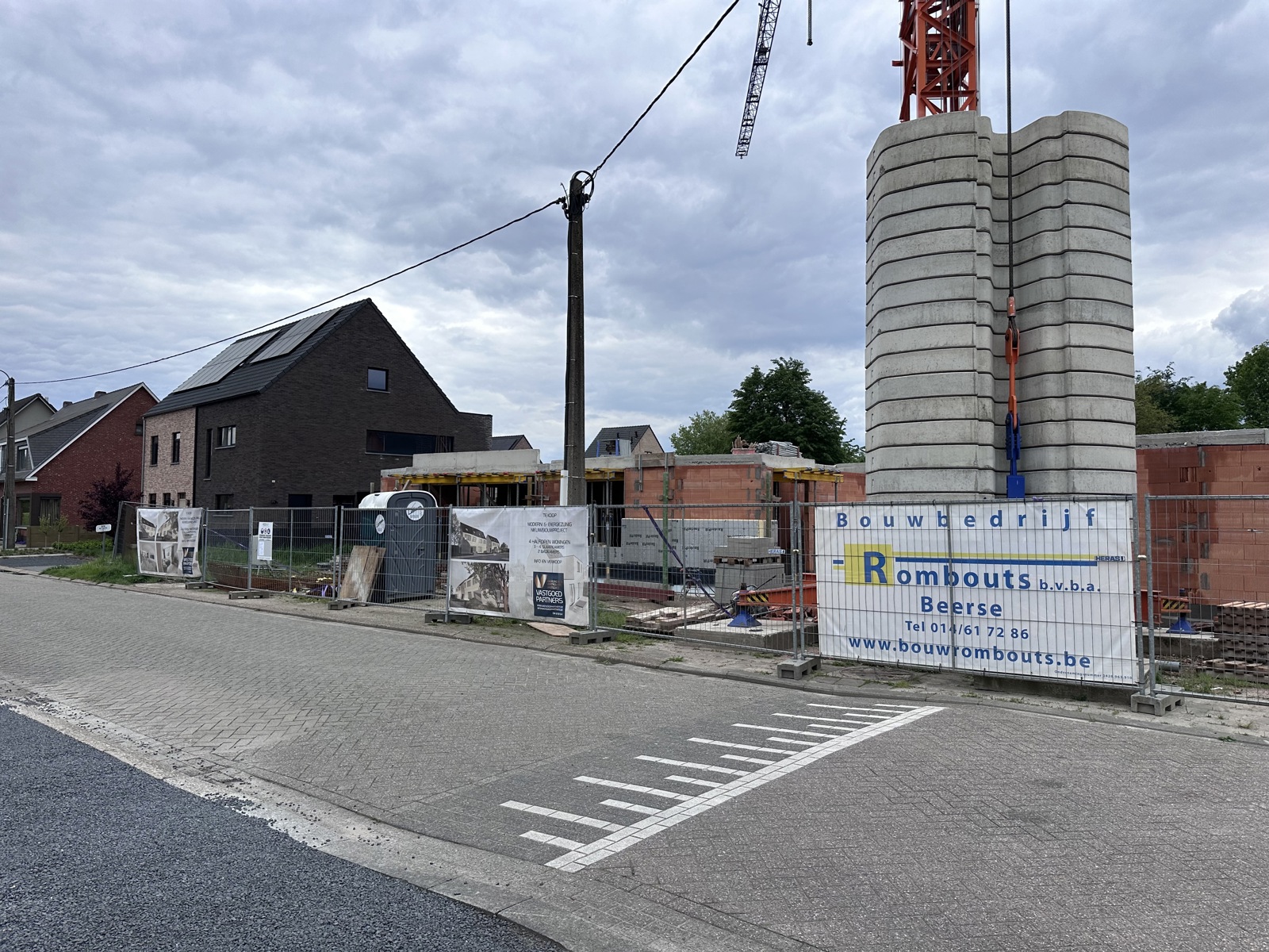 Moderne nieuwbouwwoningen met tuin in rustige omgeving - foto 4