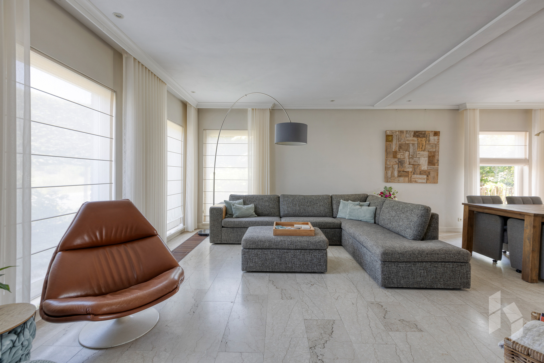 Prachtige, instapklare woning op een mooi perceel 731 m²! - foto 2