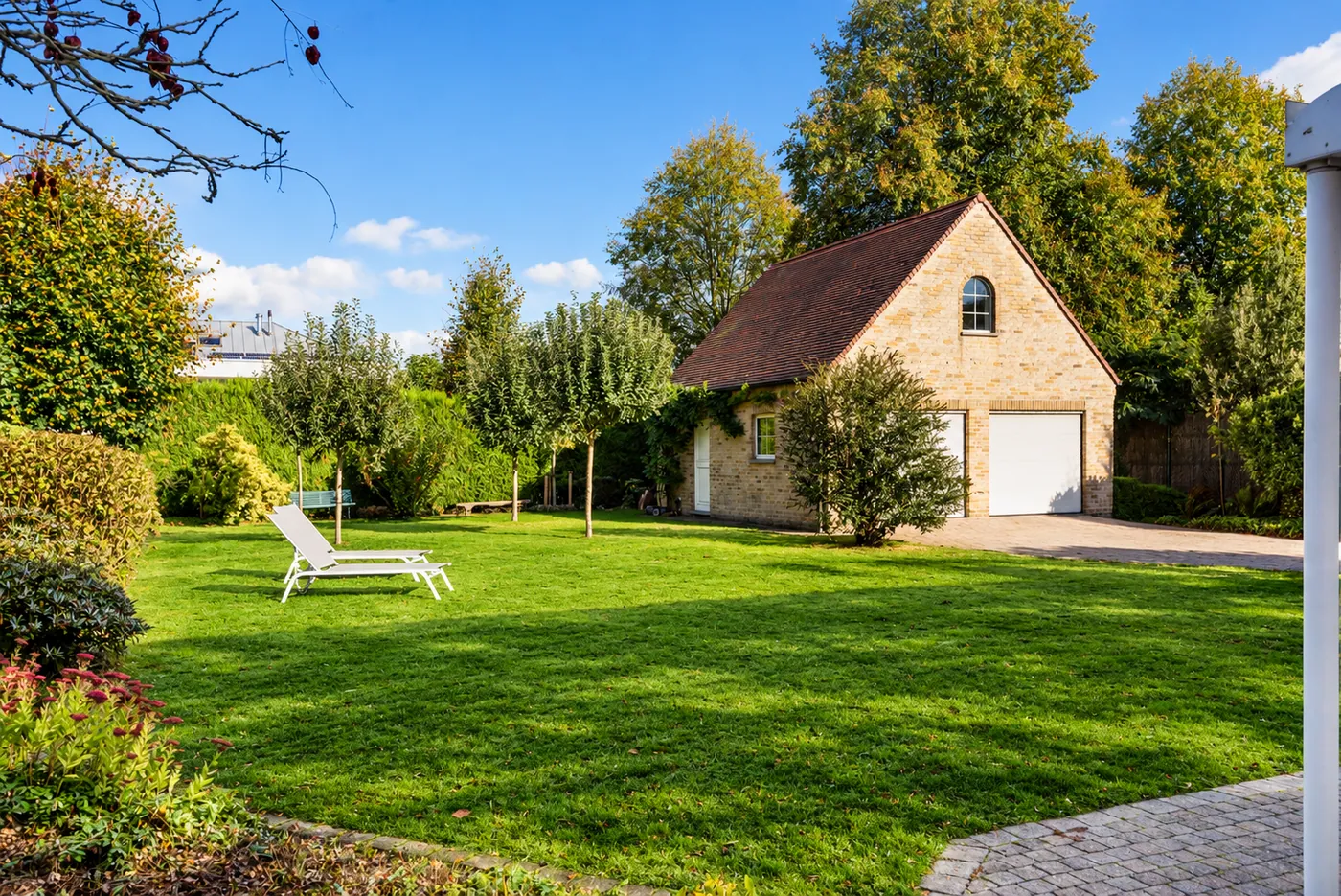 Villa met praktijkruimte op een toplocatie te Lier. - foto 5