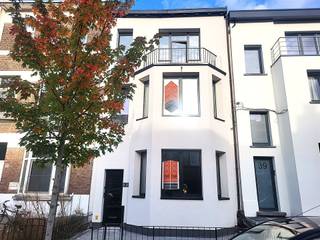 Op een uitstekende residentiële ligging grenzend aan het Park Den Brandt en nabij E19 treffen wie dit instapklaar glvlapp.van ca 66 m² groot in...