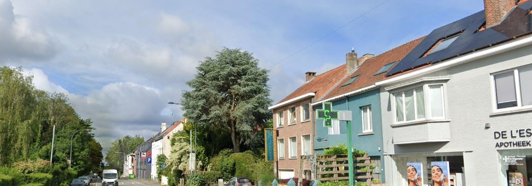 Commercieel gelijkvloers met mezzanine te koop – strategische ligging in Sint-Genesius-Rode - foto 3