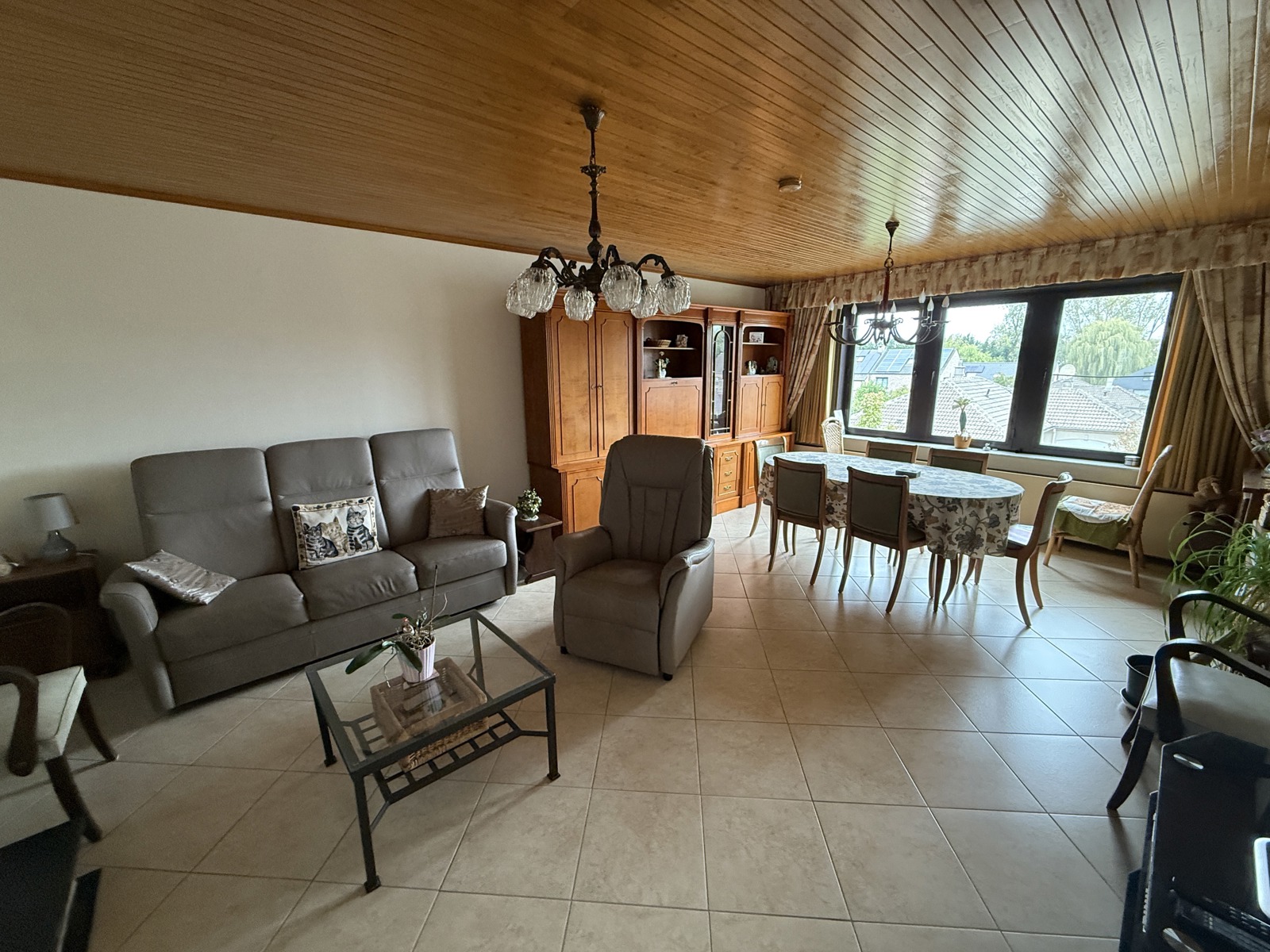 Apartment for sale in Sint-Pieters-Leeuw with 2 bedrooms - photo 3